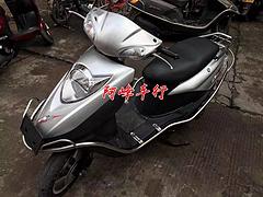 实体店主要经营二手街车，豪爵太子车，复古车，本田女