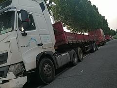 豪沃 半挂车 平板式 国5，两辆车，有需要的联系我