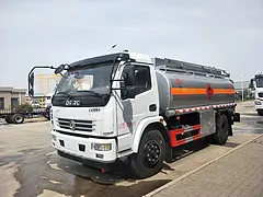 年底促销东风8吨至10吨油罐车优惠5000元