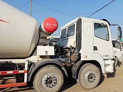 二手水泥搅拌罐车