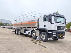 汕德卡前四后八20吨油罐车 全新库存优惠处理