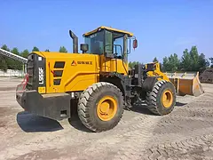 准新车!公司倒闭半价新款龙工临工装载机铲车