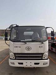 解放虎V5吨油罐车厂家直销*可分期包上户