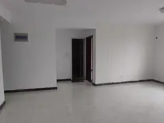 电厂东区宿舍，馨苑小区 一楼3室2厅 精装修地暖有证