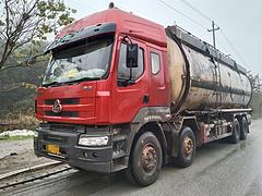 东风柳汽 霸龙重卡 粉罐车 国4