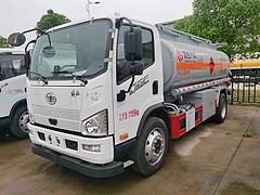 蓝牌，5吨，8吨，10吨油罐车，厂家直销全国联保