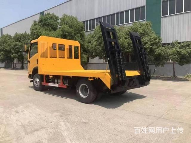 东风蓝牌10吨挖机平板车 挖机拖车 运输车 价格