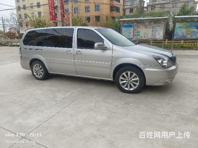 13年8月别克gl8家庭事业好帮手的图片