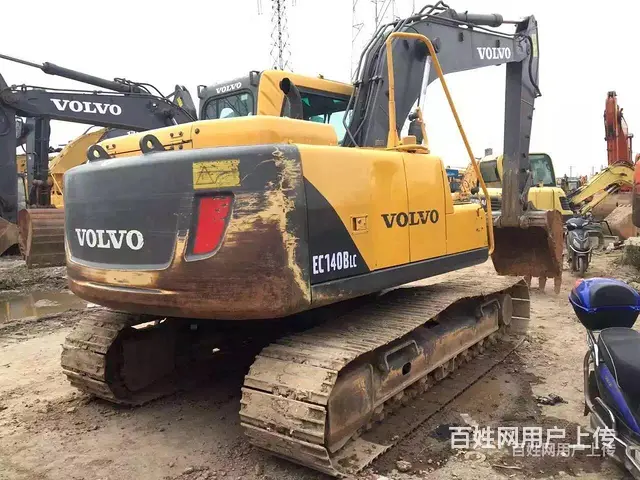 三门峡出售沃尔沃210土方二手挖掘机手续齐全的图片