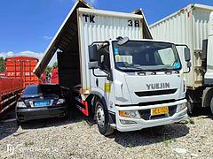 2019年5月份超越7.8米平板车 电动双飞带尾板