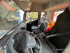 忻州解放JK6前四后八平板运输车拉20吨挖机不超重拖车程力厂