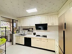雅居乐花园雅逸庭 4室2厅2卫  一楼带80方大花