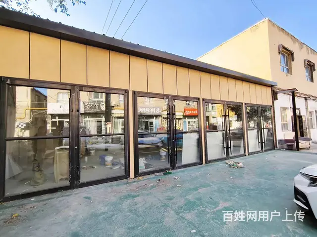 B17767一大门头纯店铺 诚意出租(带后院)的图片
