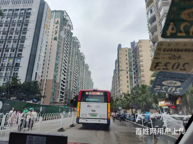 广州逸景翠园旺铺商铺出售店铺为上下层约230平方的图片