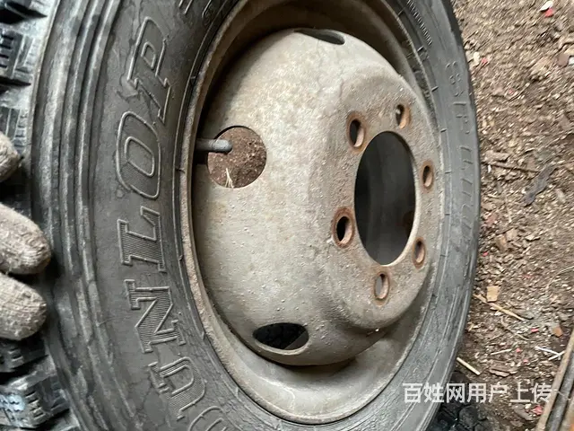依维柯轮毂的图片
