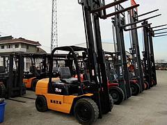 转让3吨自动挡柴油叉车 个人二手叉车手续齐全