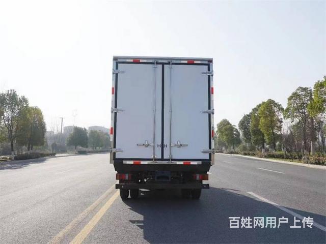 4米国六蓝牌江铃顺达宽体冷藏车厂家销售可分期的图片