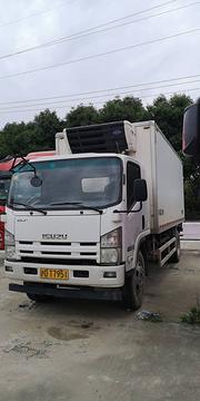 连云港低价转让2017年4月五十铃冷藏车 手续齐全