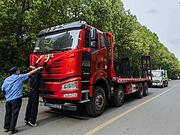 萍乡大型挖掘机拖板车 拉350/360挖机平板拖车全国送车上