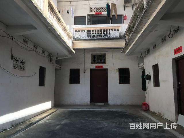 独幢楼房的图片