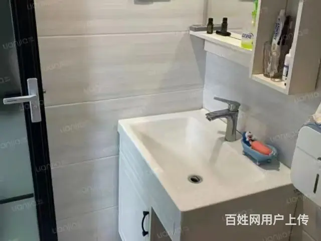 东光小区9号院套二出租的图片