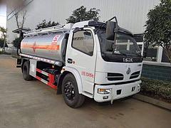 东风多利卡8吨油罐车 流动运油车包上户可分期