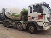 信阳轻量化二手豪沃搅拌车 大12方 前四后八