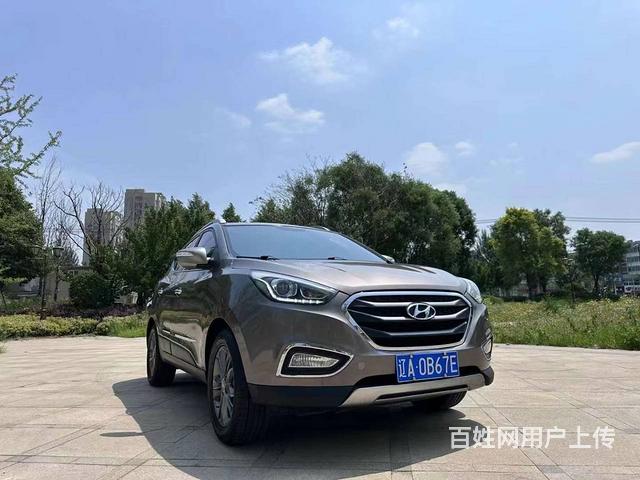 现代ix35 2015款 2.0 手自一体 GLX 两驱的图片