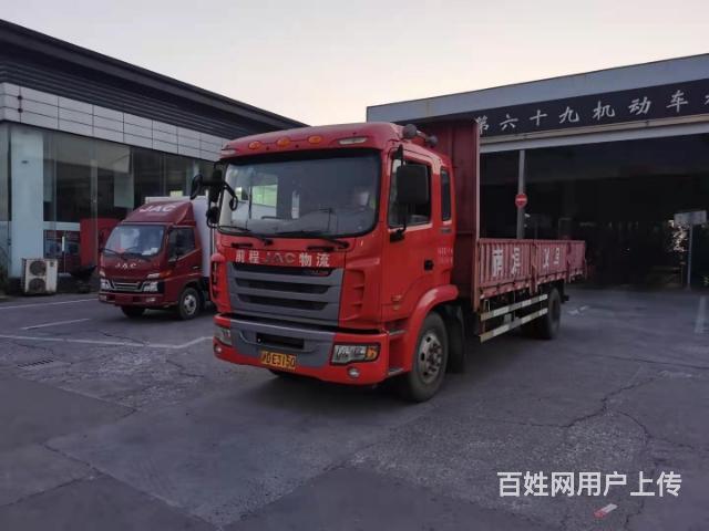 江淮6.8米平板车的图片
