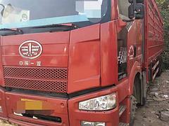 精品国四解放J6P载货车350马力高栏箱首付8万