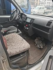 金杯面包车