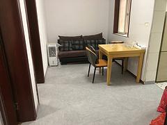上游路二区 普通住宅1厅 精装修