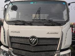 欧马可S5 7.8米厢车
