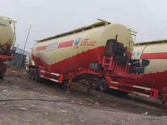 水泥罐车 泥浆罐车 粉罐车