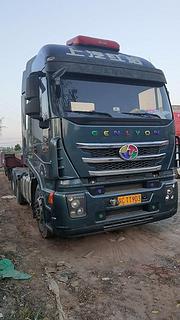 红岩 牵引车 国5
