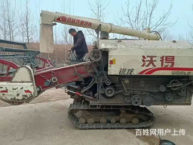2021年7月沃得收割机低价甩卖 需要的老铁联系的图片