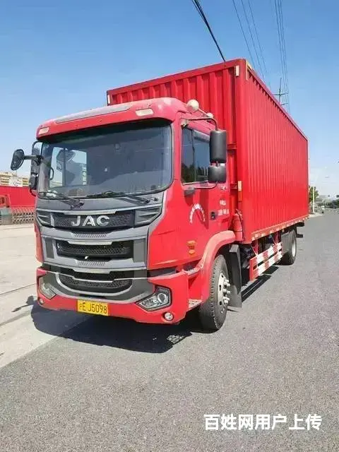 特价转让个人二手江淮7.8米厢式货车220马力的图片
