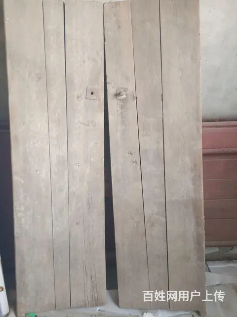 出售一扇清代榆木门的图片