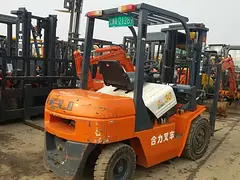 二手侧移四米电动叉车，仓储前移式电动叉车
