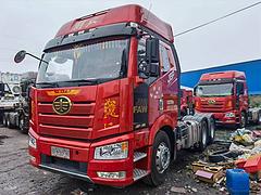 二手牵引车20年5月解放J6P 550马力  国五
