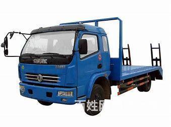 海淀区汽车救援拖车+海淀区道路救援困境+汽车掉沟里救援电话的图片