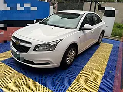 雪佛兰 科鲁兹 2014款 科鲁兹经典 1.5 手动 SE