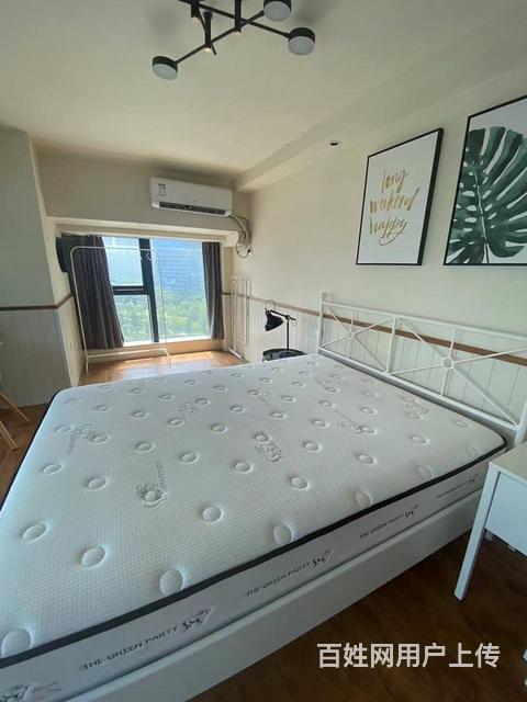 房东直租 丽晶国际 钱江世纪城地铁旁 精装独卫 家具全非中介的图片