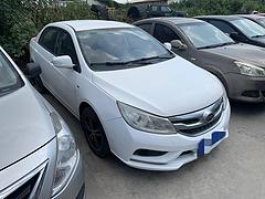 比亚迪 速锐 2015款 1.5 双离合 豪华型