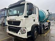 20年豪沃轻量化12方搅拌车 个人一手车 价格便宜