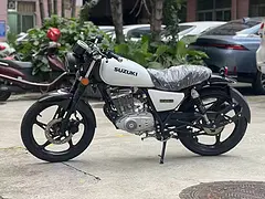 实体店出售二手踏板车、平板车、太子车、街车、复古车