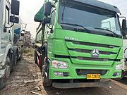 出售19年二手豪沃渣土车 5.8米大箱 后八轮