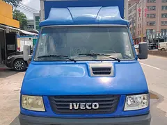 南京依维柯 得意 厢式货车