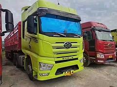 一年3个月解放半挂车 550马力 国五