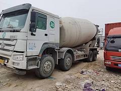 出售水泥罐车